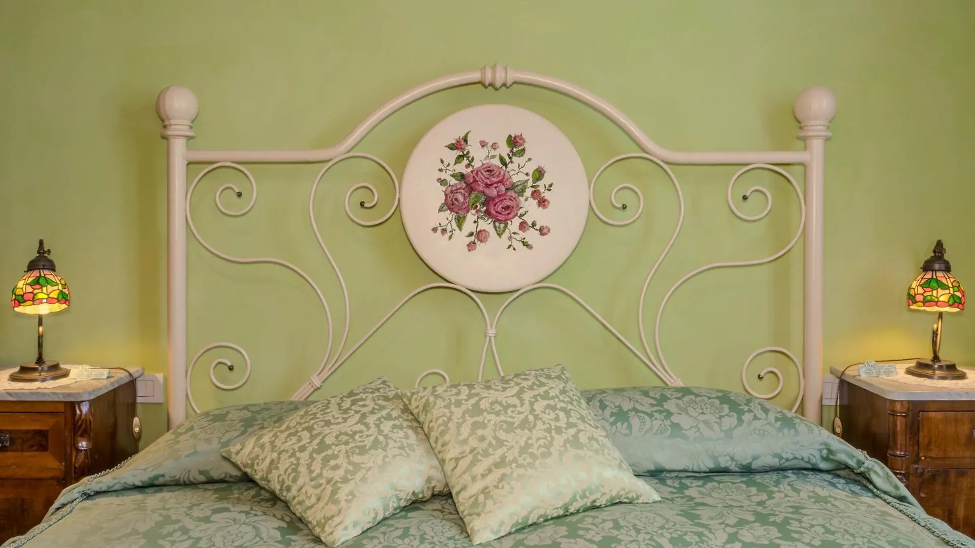 Marta Guest House Lucca 2*,  Italien