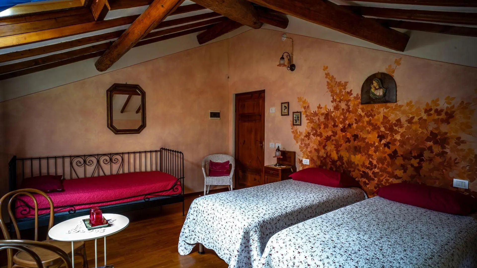 Nocleg ze śniadaniem Marta Guest House Lukka