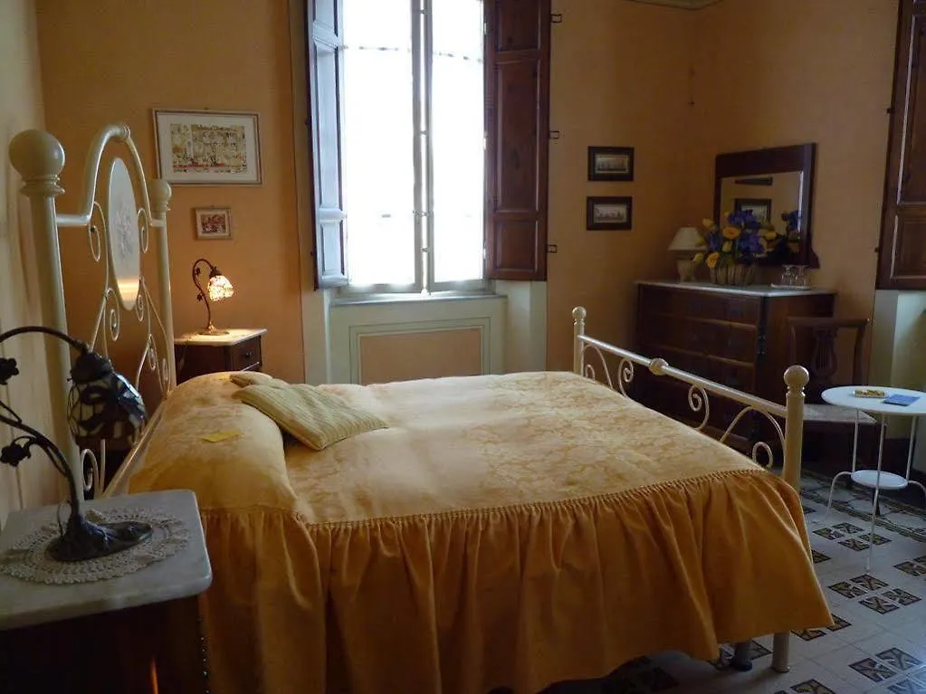 ** Nocleg ze śniadaniem Marta Guest House Lukka Włochy