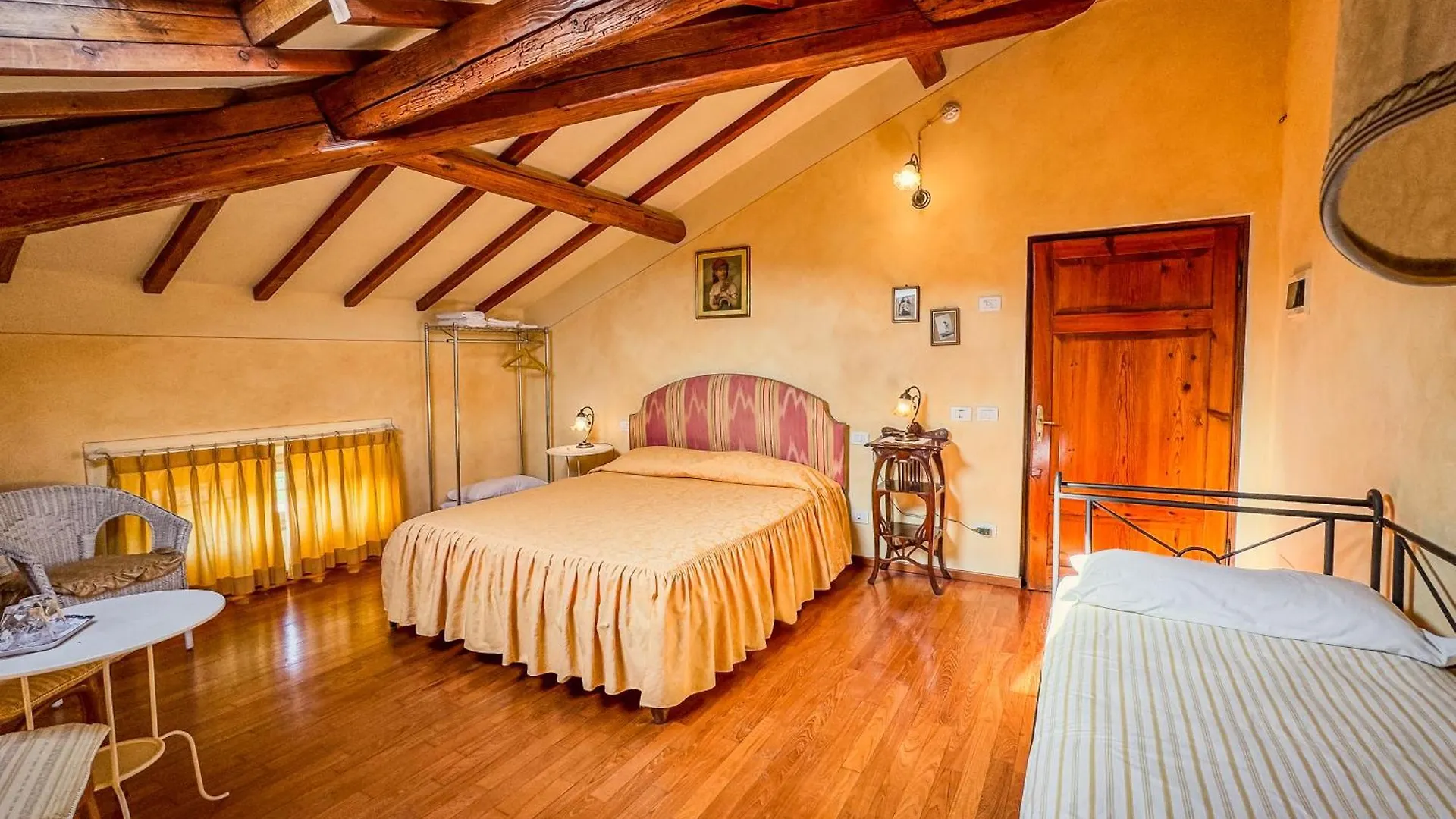Marta Guest House Lucca Bed & Breakfast