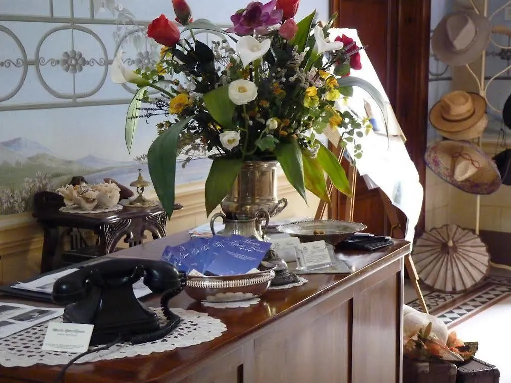 Marta Guest House Lucca Bed & Breakfast