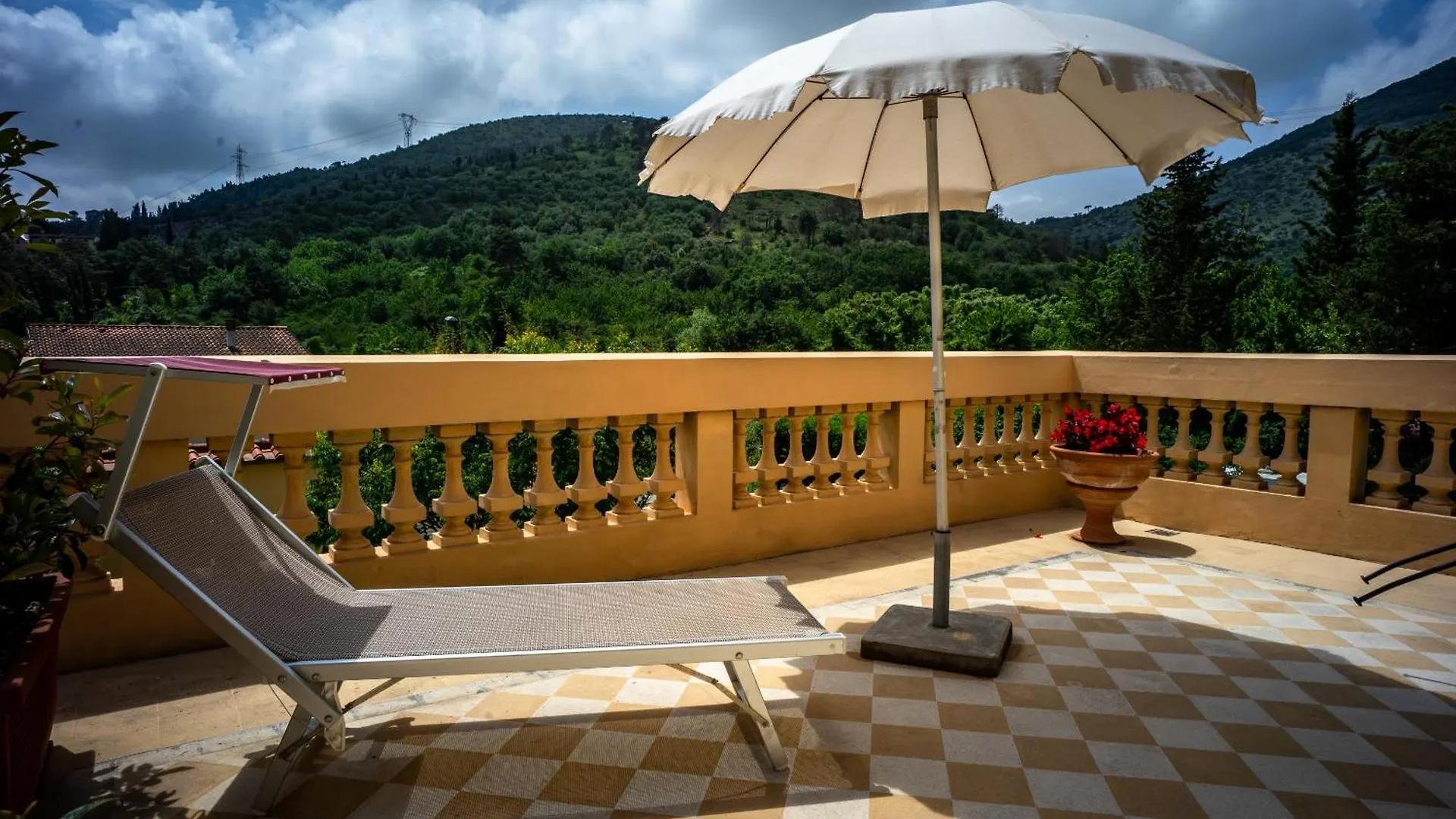 ** Bed & Breakfast Marta Guest House Lucca Italy
