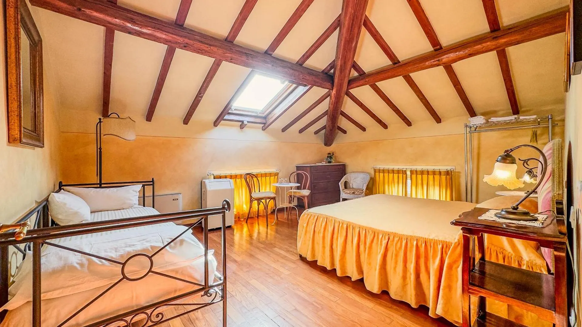 Marta Guest House Lucca 2*,  Italy